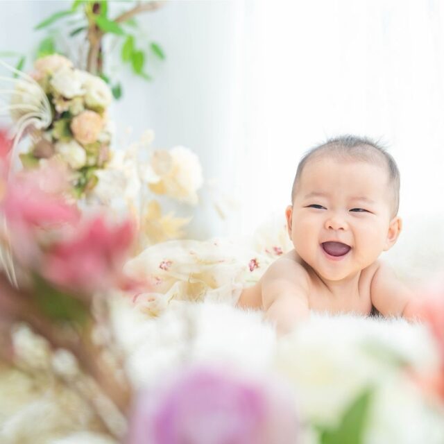 成長のはじまりを、写真で。

あっという間の"今"をきゅっと残そう！

9~11月の平日まだまだご予約受付中です🤲

ベビープラン🍼￥28,000
(10カットデータ･A3サイズ3面見開きアルバム付き)

ご家族、ごきょうだい写真追加 ￥7,000

┈┈┈┈┈┈ 𖤣𖥧𖥣𖡡𖥧𖤣 ┈┈

カシュカシュスタジオご利用方法
①ご予約＆お問合せ
⭐️お電話 029-850-3890
⭐️公式LINE
⭐️予約、問い合わせフォー厶(@cachecache_tsukubaハイライト〈プラン･料金〉)

からご予約＆お問合せ📞
スタジオの見学や打ち合わせも無料で承っております😌
※tsukuba.cache2@gmail.comのメールを受信できるよう事前にご確認をお願いします

②ご来館
③データ＆アルバム等の受け取り
アルバム等の商品はご自宅へ郵送でお届けいたします📮
撮影当日に《よく出来ましたカット10枚》をLINEにてお渡しさせて頂きます✨️

@cachecache_tsukuba
茨城県つくば市二の宮2-17-10 パークサイド洞峰A号
open平日/11:00~18:30
closed火曜

 #カシュカシュ  #ヘビーフォト