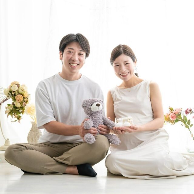 会えるのを楽しみに待ってるよ♡

大きくなったきみへ
いつかこの写真を見せたいな

┈┈┈┈┈┈ 𖤣𖥧𖥣𖡡𖥧𖤣 ┈┈

✨️First Story Plan✨️

妊娠中から生後10ヶ月までの間で
赤ちゃんの"はじめて"を3回分まとめて撮影できる定額プランです😌

撮影のタイミングや内容はご自由に組み合わせOK！

オープニングキャンペーン
通常¥70,000▶︎¥55,000

(撮影3回、各回30カットデータ、A5サイズ10ページアルバム付き)

┈┈┈┈┈┈ 𖤣𖥧𖥣𖡡𖥧𖤣 ┈┈

カシュカシュスタジオご利用方法
①ご予約＆お問合せ
⭐️お電話 029-850-3890
⭐️公式LINE
⭐️予約、問い合わせフォー厶(@cachecache_tsukubaハイライト〈プラン･料金〉)

からご予約＆お問合せ📞
スタジオの見学や打ち合わせも無料で承っております😌
※tsukuba.cache2@gmail.comのメールを受信できるよう事前にご確認をお願いします

②ご来館
③データ＆アルバム等の受け取り
アルバム等の商品はご自宅へ郵送でお届けいたします📮
撮影当日に《よく出来ましたカット10枚》をLINEにてお渡しさせて頂きます✨️

@cachecache_tsukuba
茨城県つくば市二の宮2-17-10 パークサイド洞峰A号
open平日/11:00~18:30
closed火曜

 #カシュカシュ  #ファミリーフォト